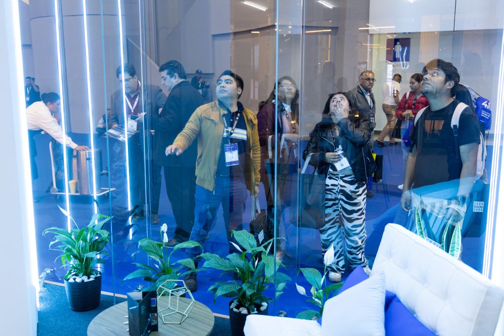 Vitro obra blanca 1016